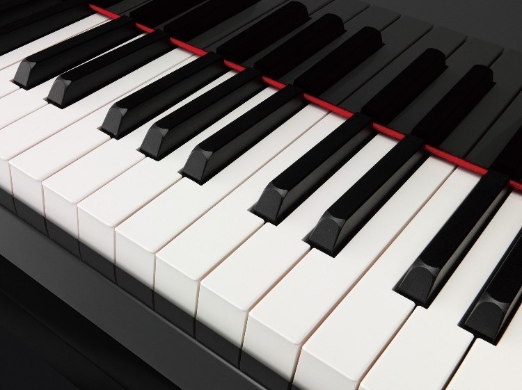 Đàn Piano Cơ Yamaha CF4 PE