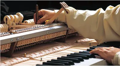 Đàn Piano Cơ Yamaha C6X PE