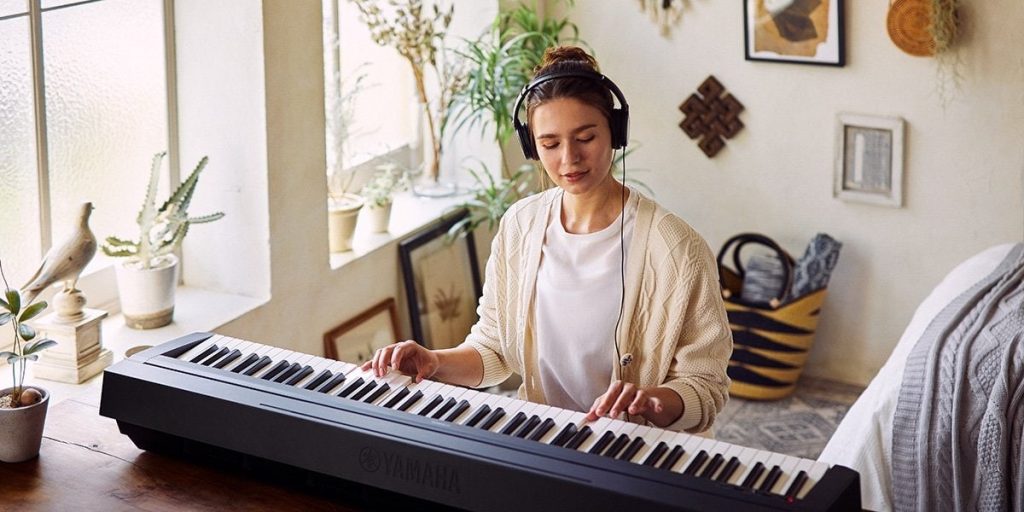 Piano Yamaha P45 - không chân
