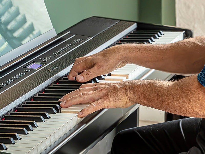 Đàn Piano Điện Yamaha P-525 - phím
